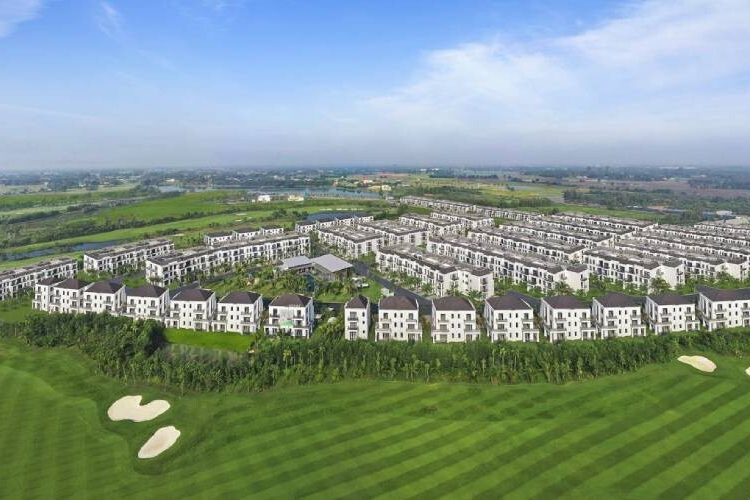 Điểm mạnh thu hút giới nhà giàu tìm mua biệt thự West Lakes Golf & Villas 2021